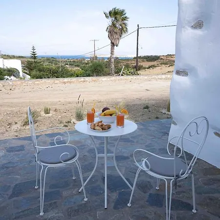 Traditional In Paros. Apartman *