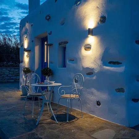 Traditional In Paros. Apartman *